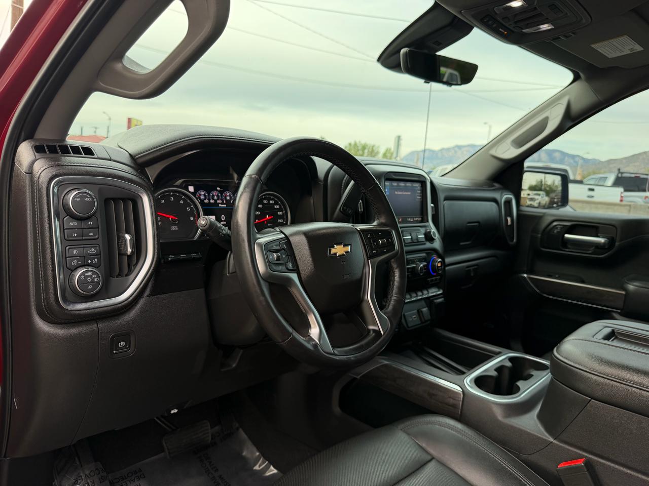 Chevrolet Silverado 1500 4WD Crew Cab 147" LTZ 2020