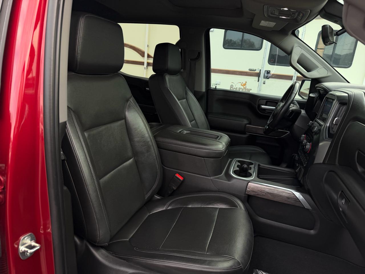 Chevrolet Silverado 1500 4WD Crew Cab 147" LTZ 2020