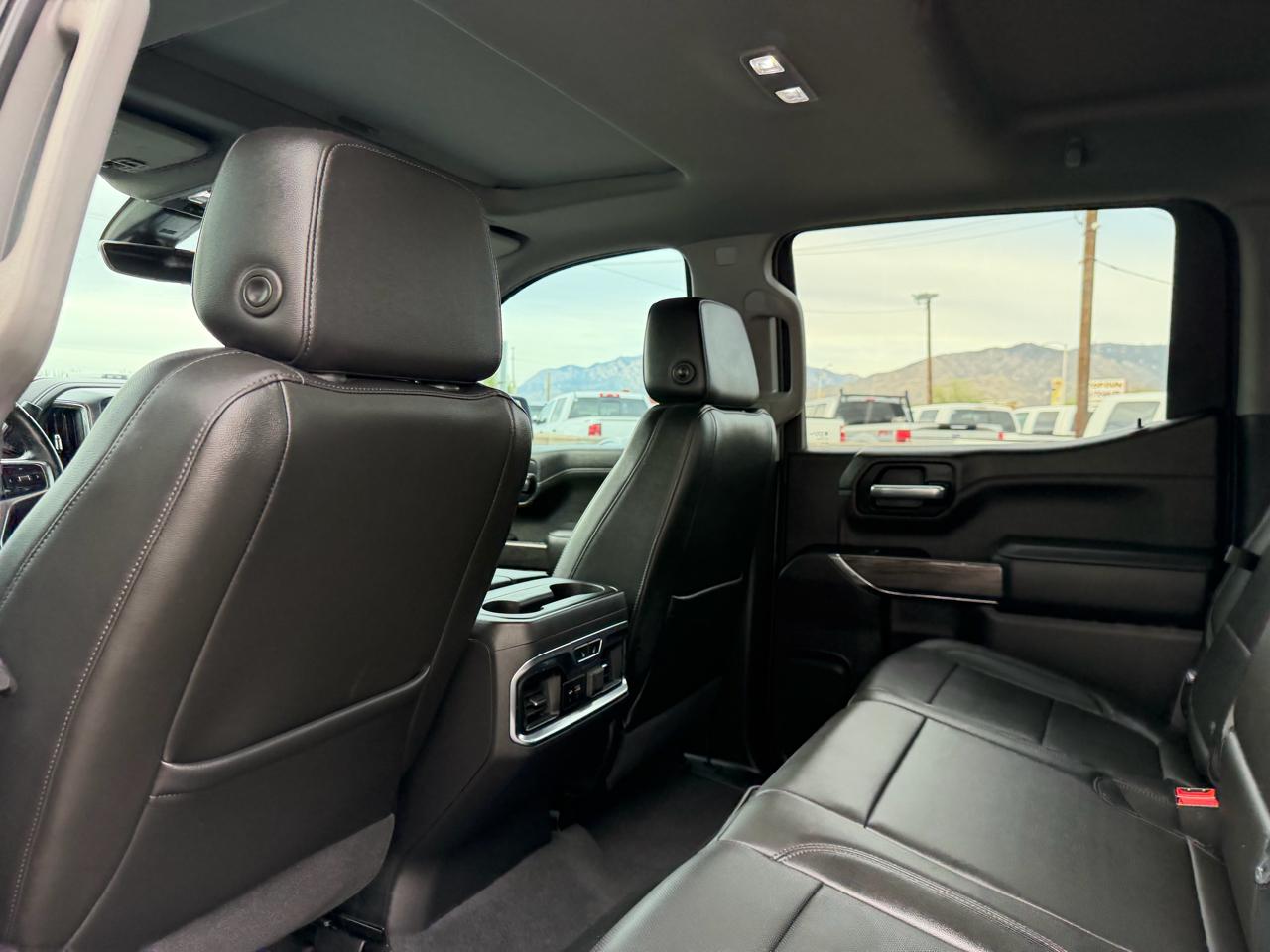 Chevrolet Silverado 1500 4WD Crew Cab 147" LTZ 2020