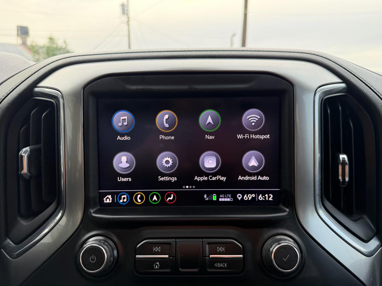 Chevrolet Silverado 1500 4WD Crew Cab 147" LTZ 2020