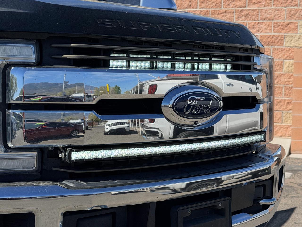 Ford Super Duty F-350 SRW King Ranch 4WD Crew Cab 8' Box 2019