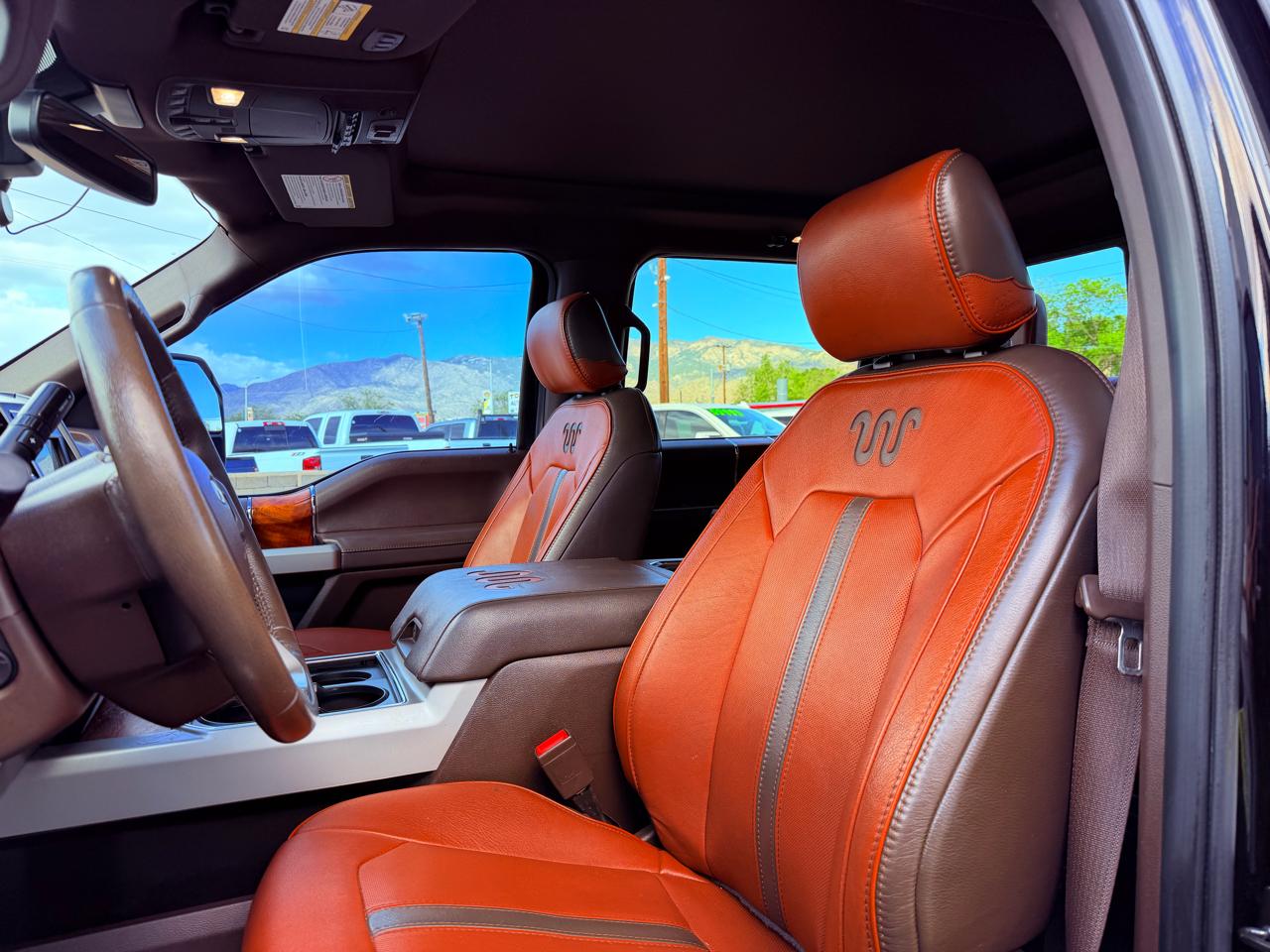 Ford Super Duty F-350 SRW 4WD Crew Cab 172" King Ranch 2019