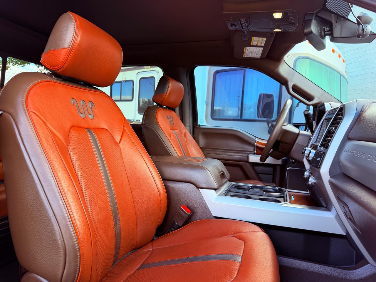 Ford Super Duty F-350 SRW 4WD Crew Cab 172" King Ranch 2019