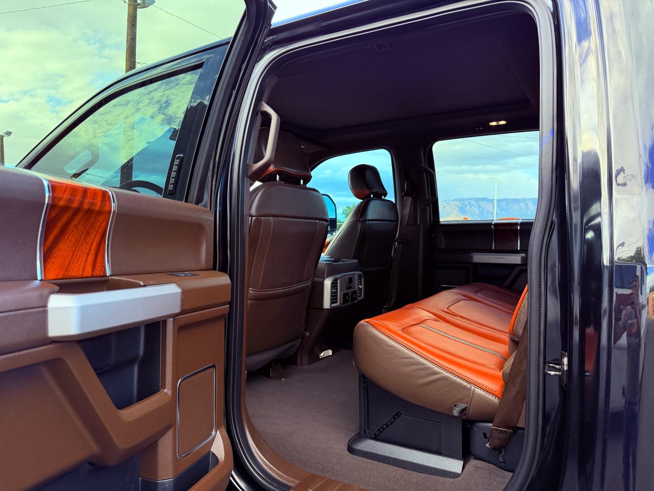 Ford Super Duty F-350 SRW 4WD Crew Cab 172" King Ranch 2019