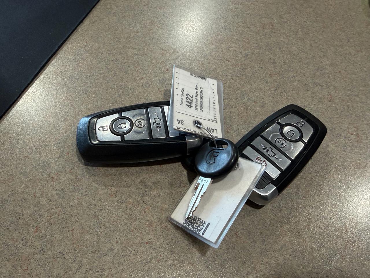 Ford Super Duty F-350 SRW 4WD Crew Cab 172" King Ranch 2019