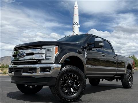 2019 Ford Super Duty F-350 SRW 4WD Crew Cab 172" King Ranch