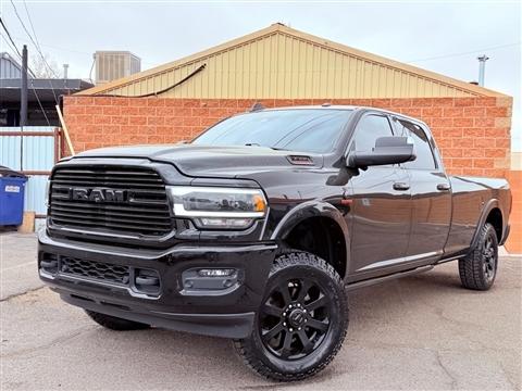2019 RAM 3500 Laramie 4x4 Crew Cab 8' Box