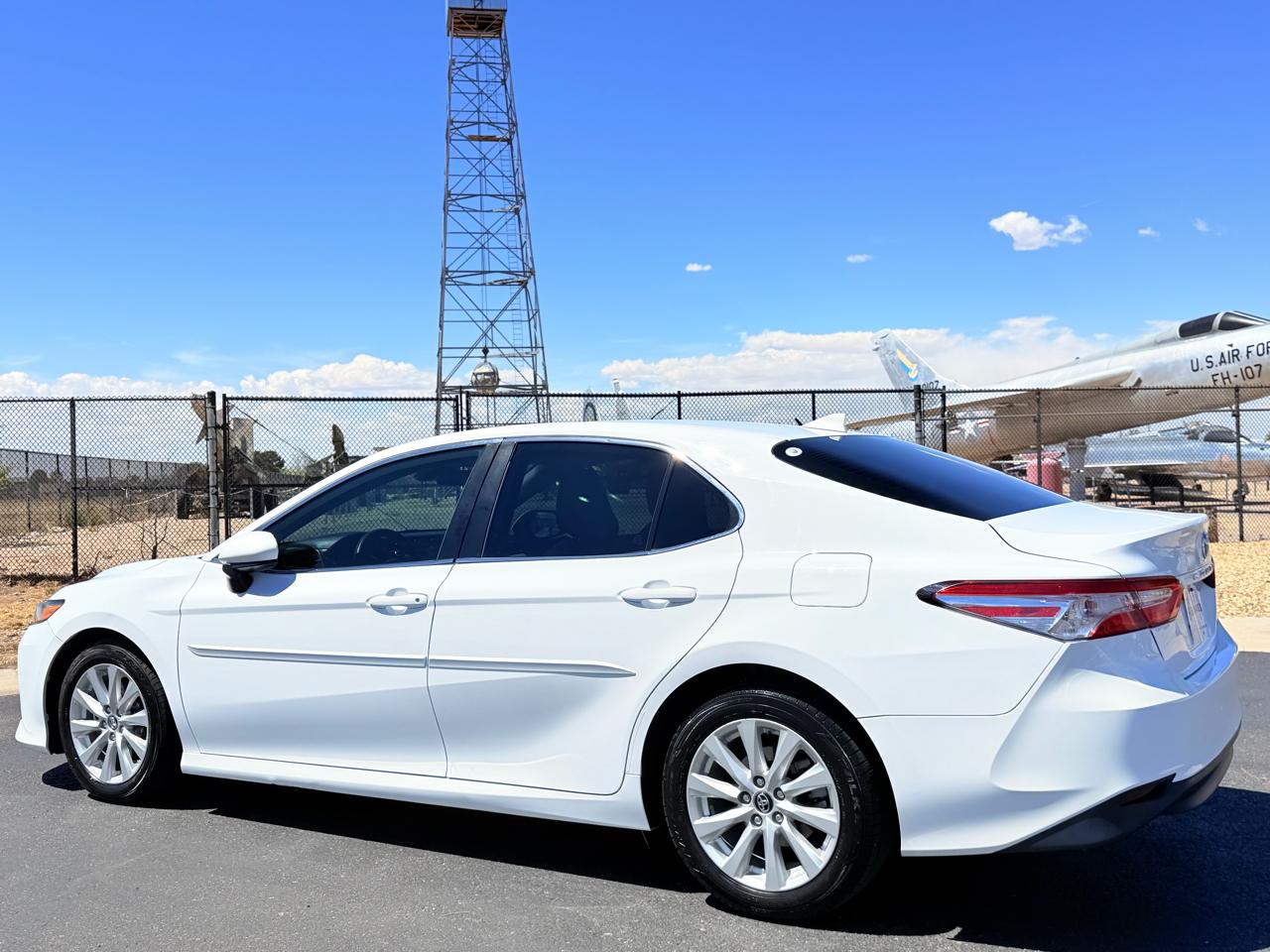 Toyota Camry XLE Auto (Natl) 2019