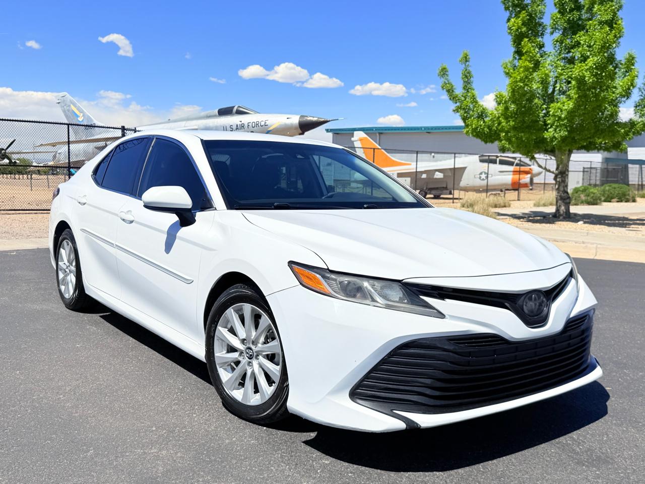Toyota Camry XLE Auto (Natl) 2019