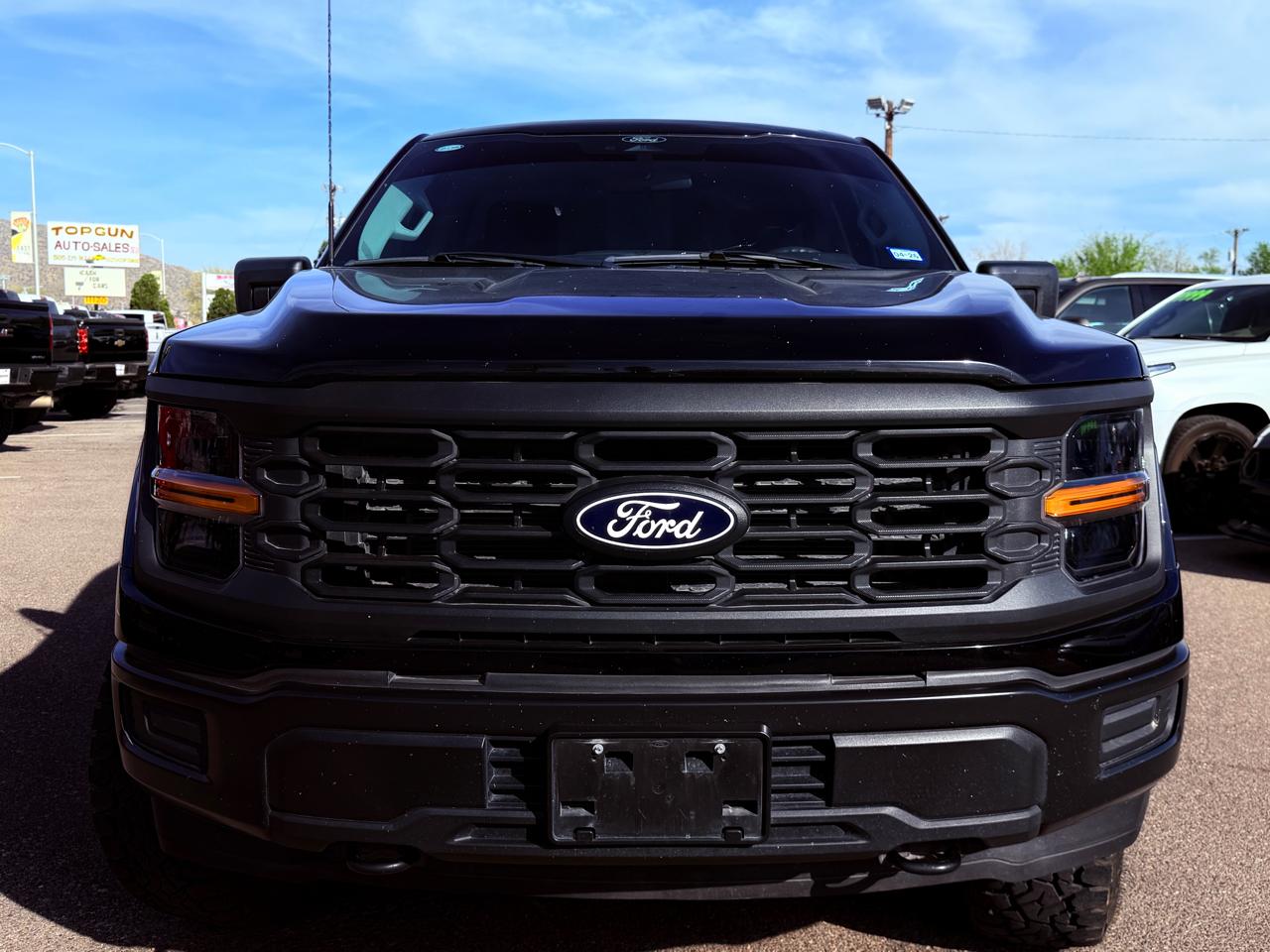 Ford F-150 XL 4WD Reg Cab 6.5' Box 2024