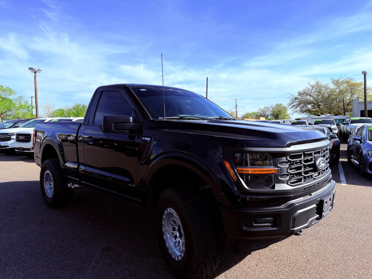 Ford F-150 XL 4WD Reg Cab 6.5' Box 2024