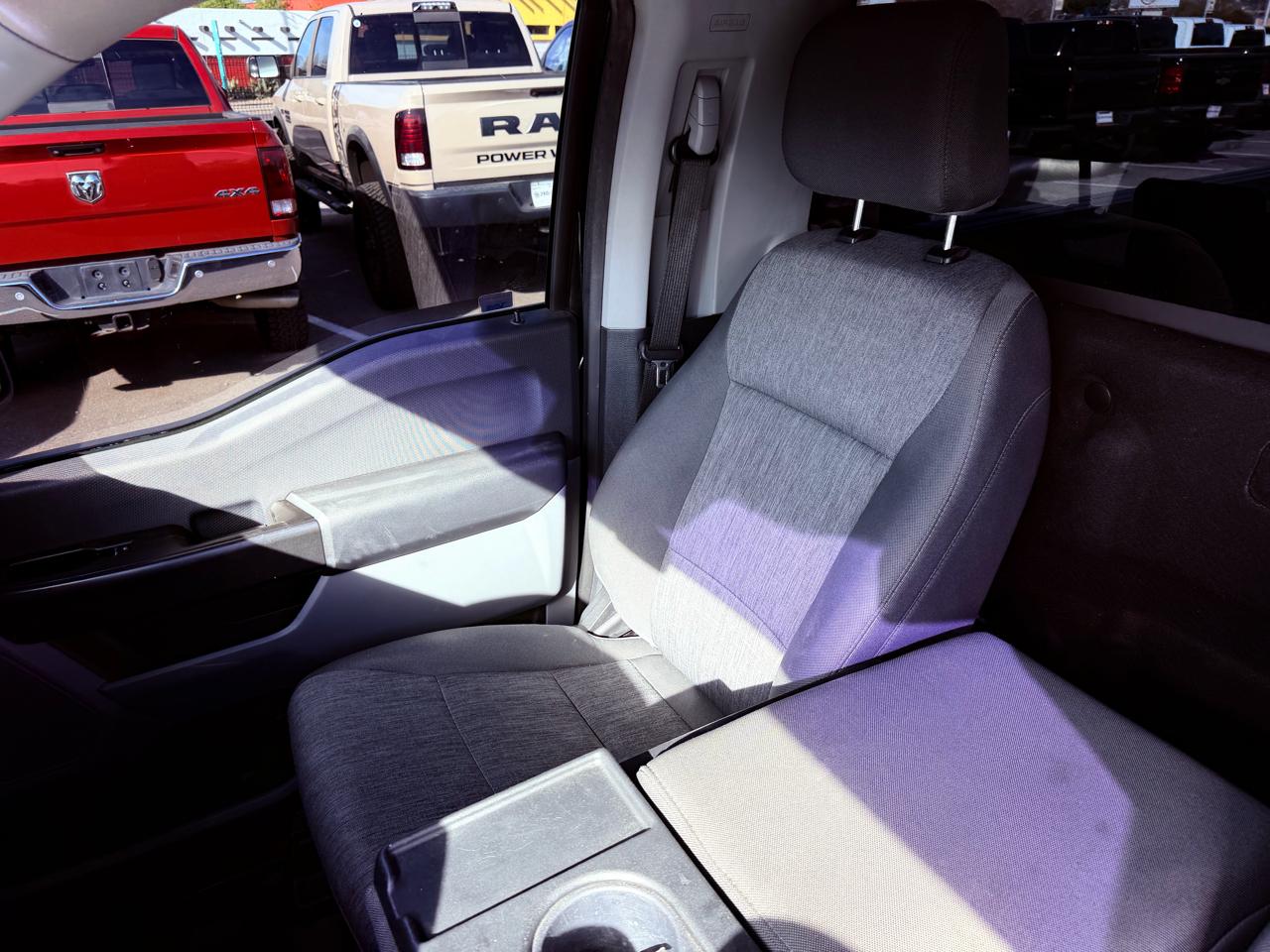 Ford F-150 XL 4WD Reg Cab 6.5' Box 2024