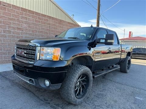 2011 GMC Sierra 2500HD 4WD Crew Cab 153.7" Denali