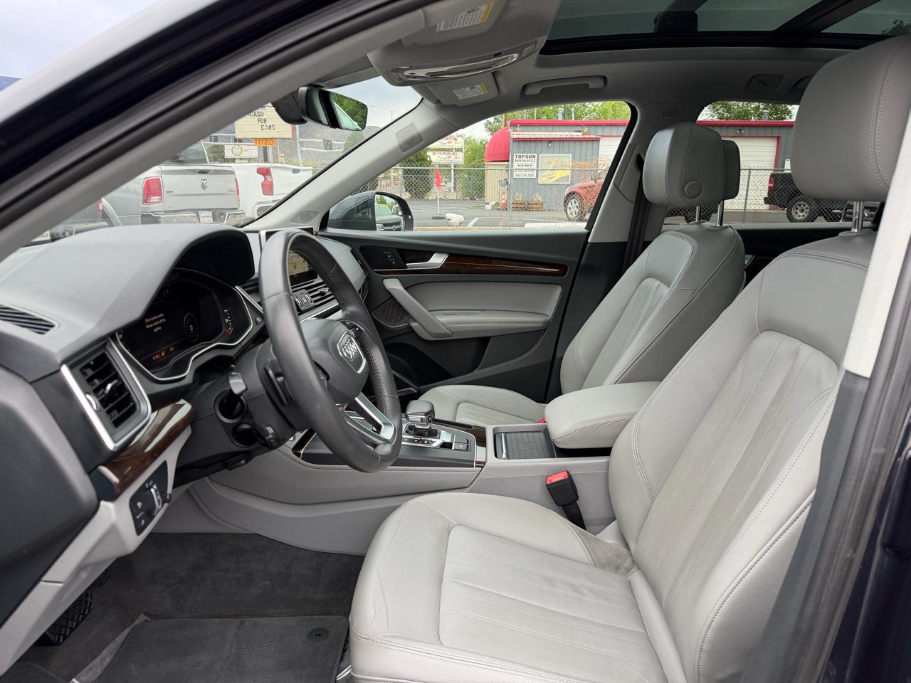 Audi Q5 Premium Plus 45 TFSI quattro 2019