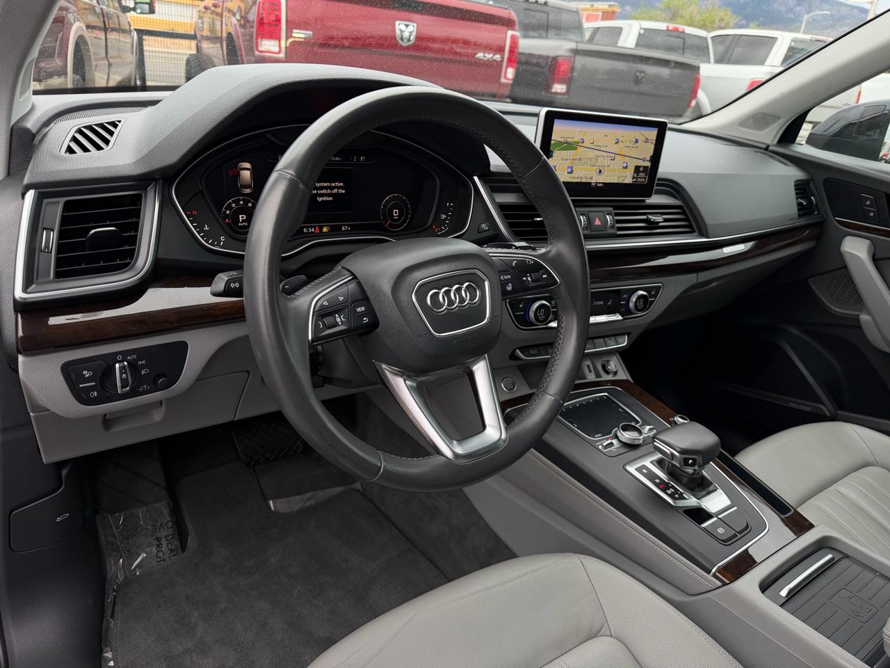 Audi Q5 Premium Plus 45 TFSI quattro 2019