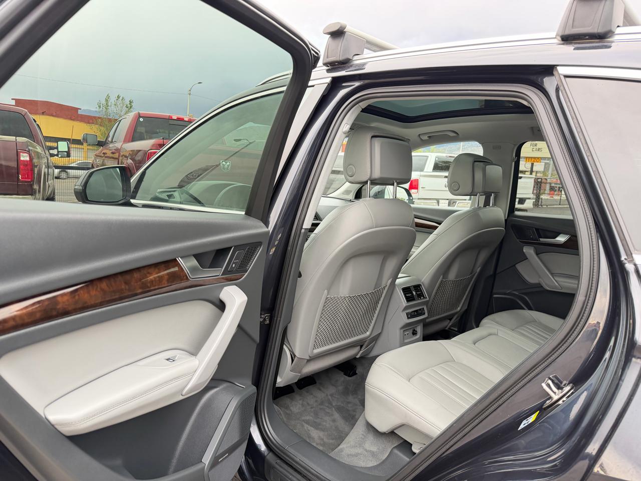 Audi Q5 Premium Plus 45 TFSI quattro 2019