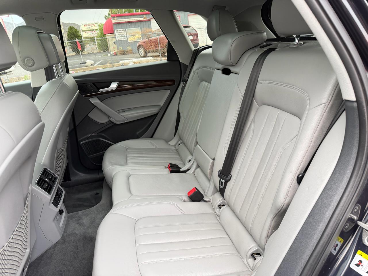 Audi Q5 Premium Plus 45 TFSI quattro 2019