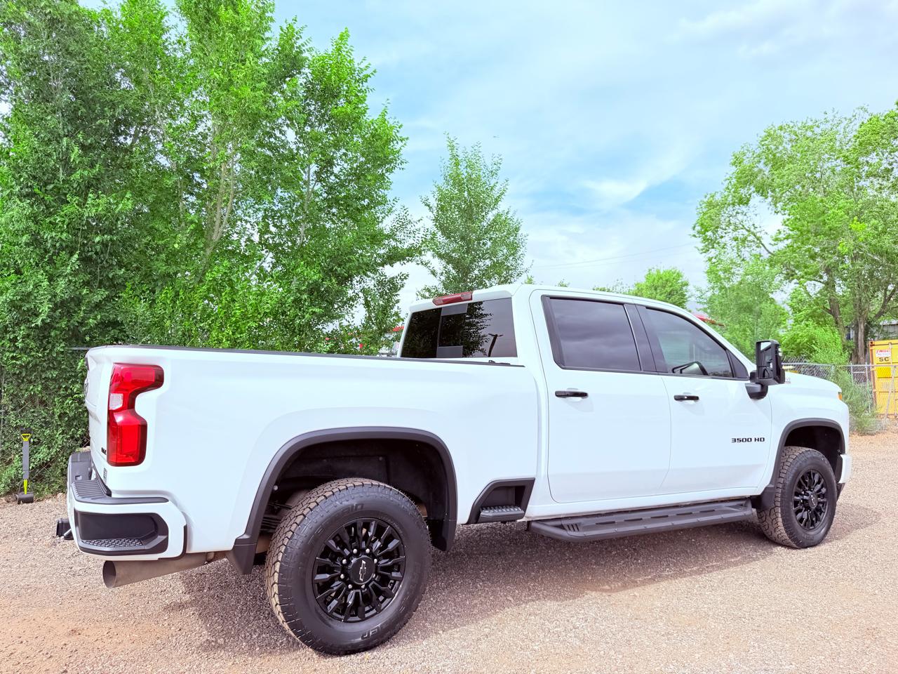 Chevrolet Silverado 3500HD 4WD Crew Cab 159" LTZ 2022