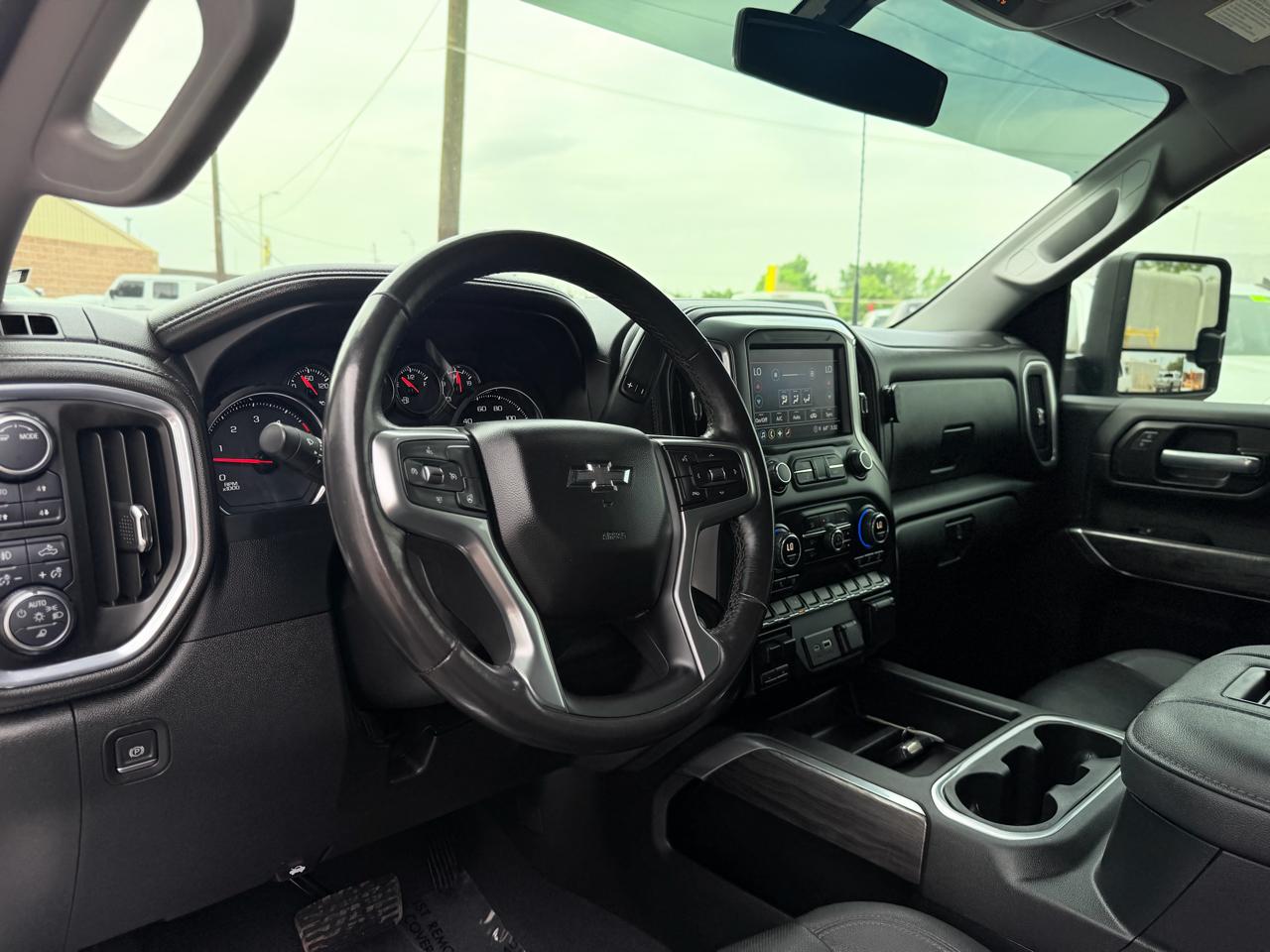 Chevrolet Silverado 3500HD 4WD Crew Cab 159" LTZ 2022