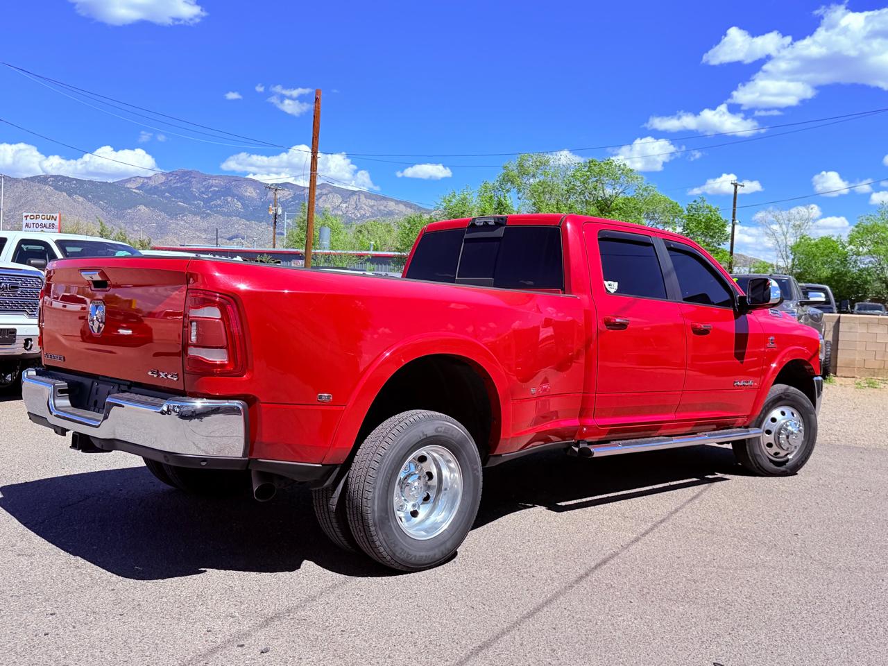 RAM 3500 Laramie 4x4 Crew Cab 8' Box 2020