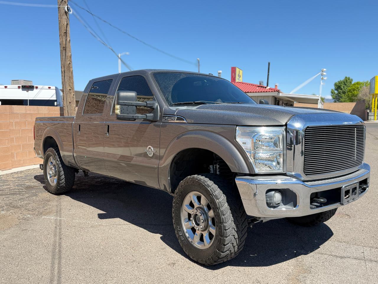 Ford Super Duty F-250 SRW 4WD Crew Cab 156" Lariat 2012