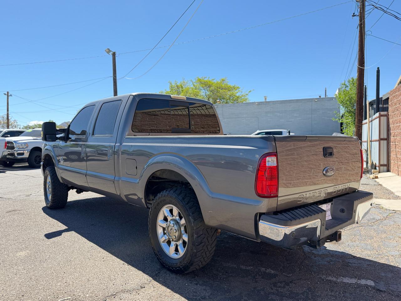 Ford Super Duty F-250 SRW 4WD Crew Cab 156" Lariat 2012