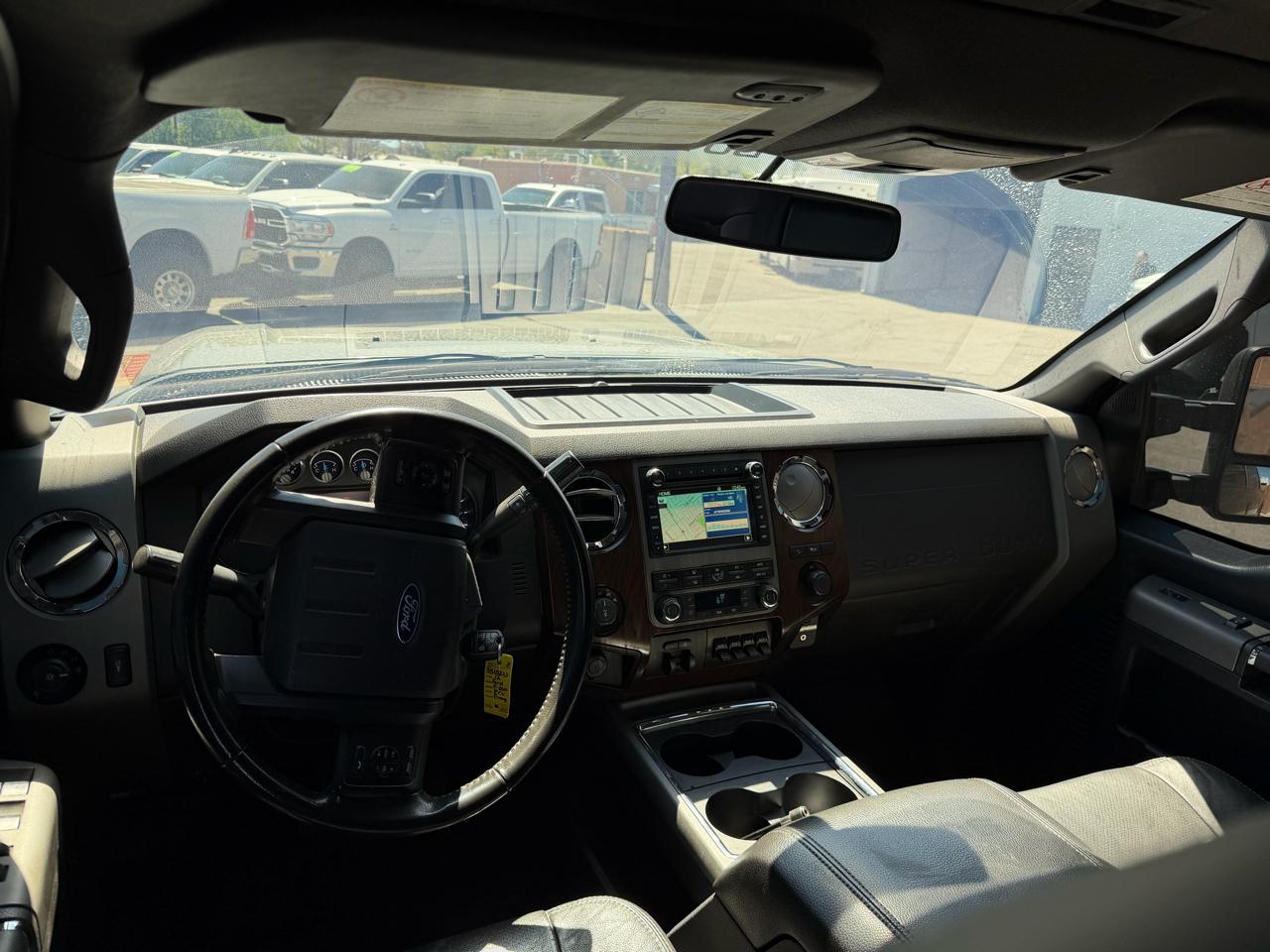 Ford Super Duty F-250 SRW 4WD Crew Cab 156" Lariat 2012