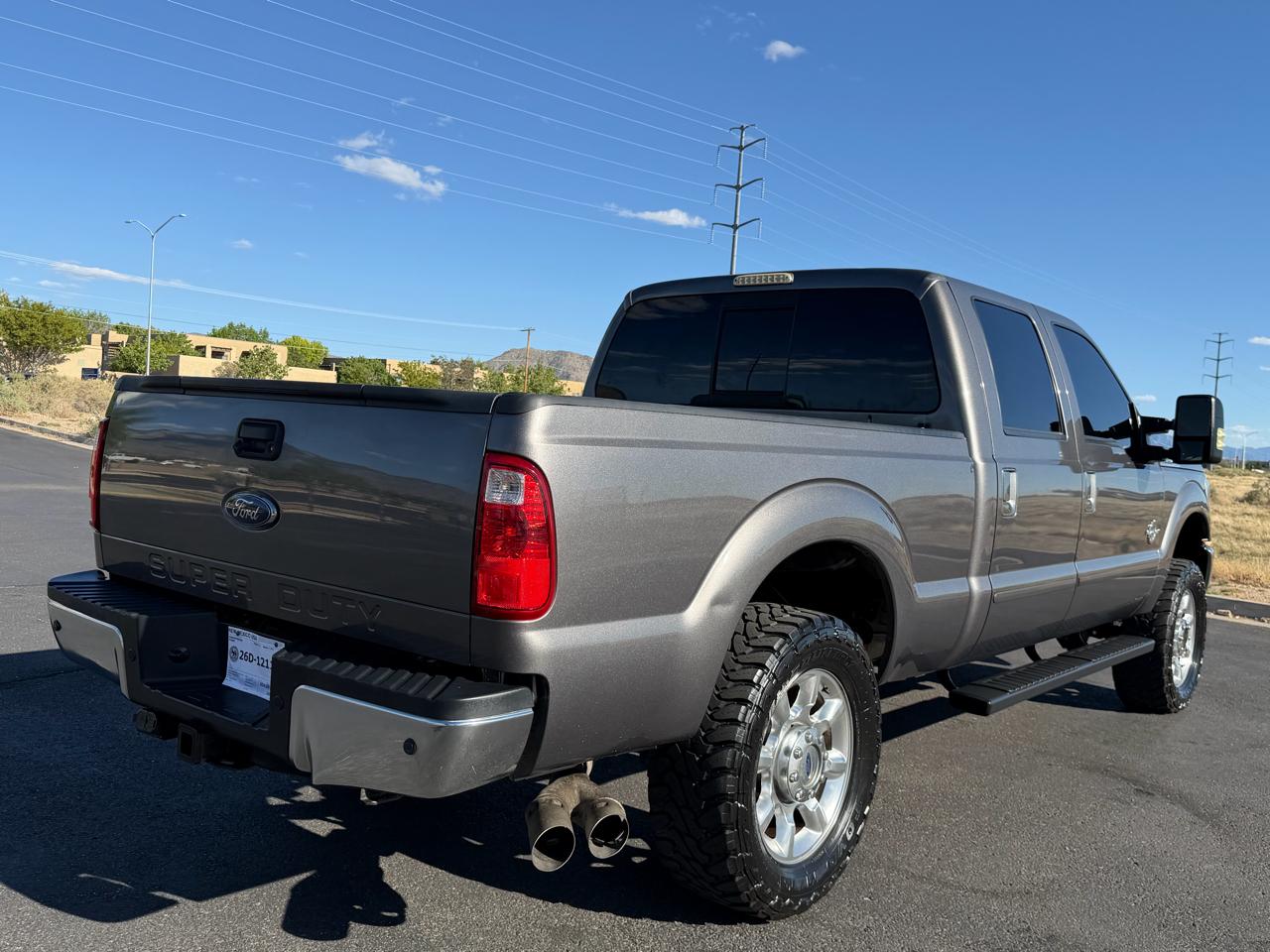 Ford Super Duty F-250 SRW 4WD Crew Cab 156" Lariat 2012