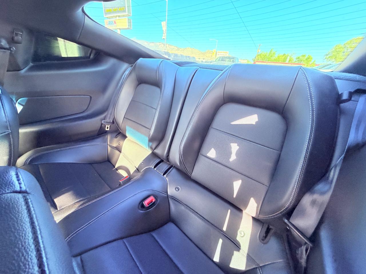 Ford Mustang Eco Premium 2D Coupe 2020