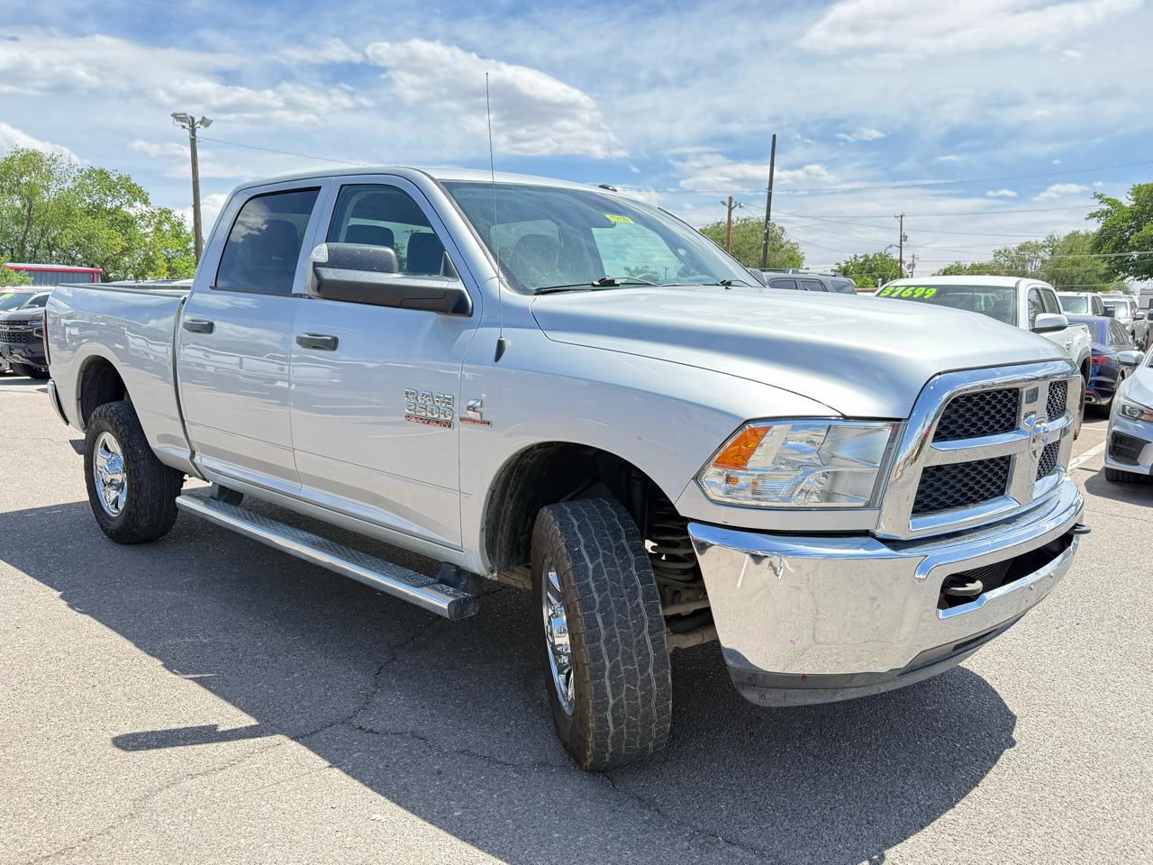RAM 2500 Tradesman 4x4 Crew Cab 6'4" Box 2018