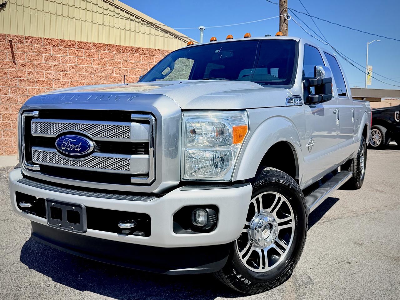 Ford Super Duty F-250 SRW Platinum 4WD Crew Cab 6.75' Box 2015