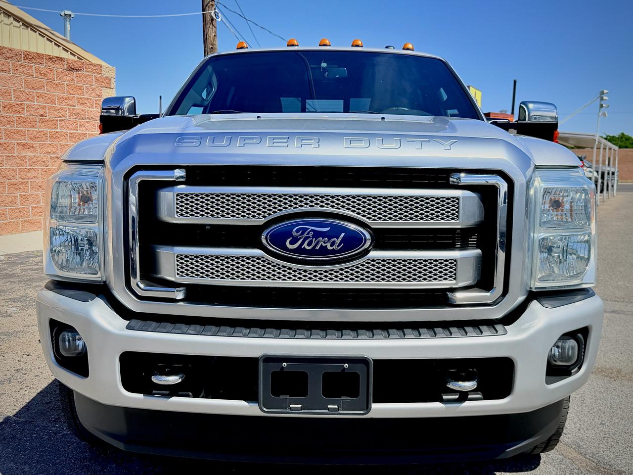 Ford Super Duty F-250 SRW Platinum 4WD Crew Cab 6.75' Box 2015