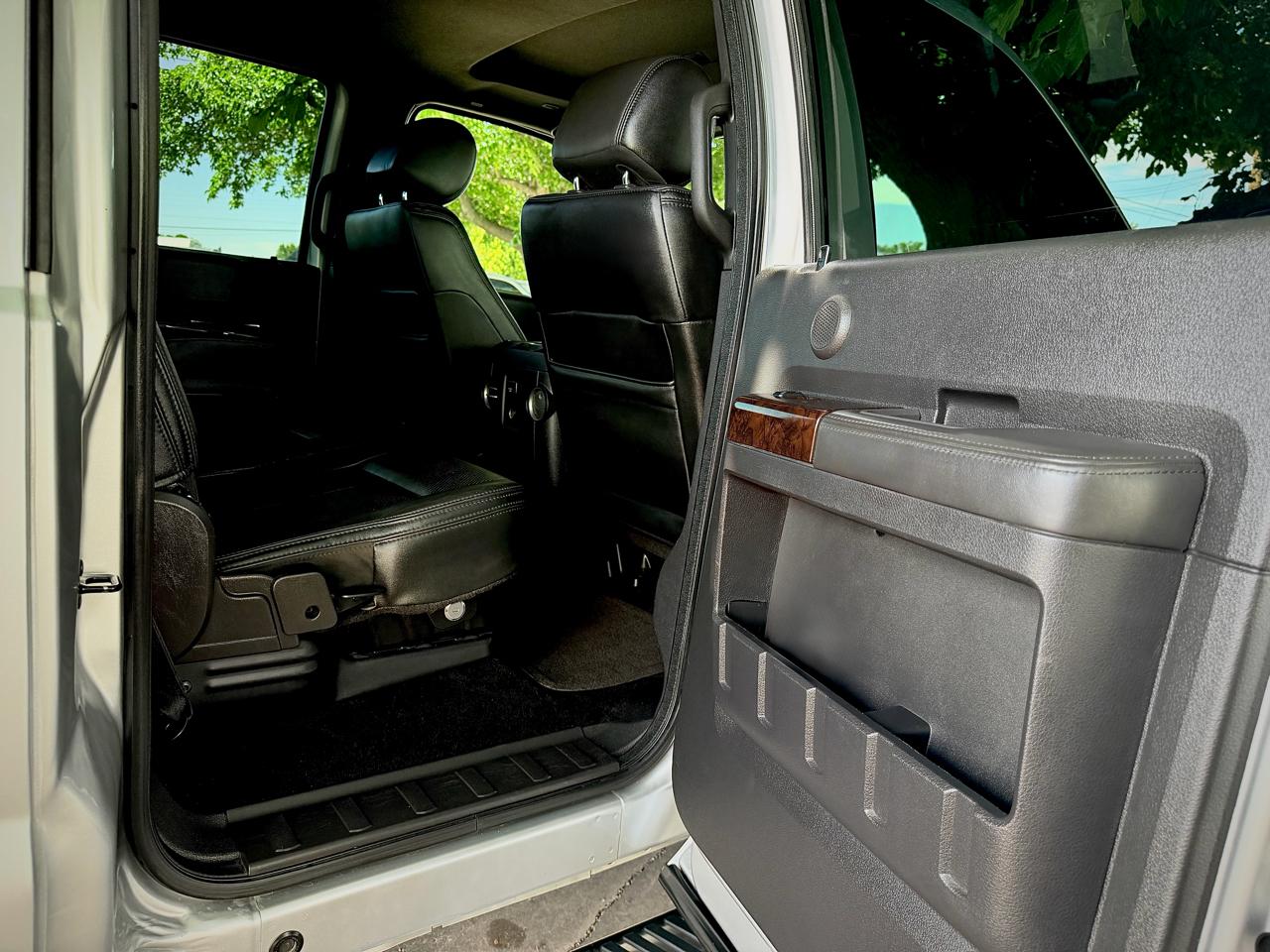 Ford Super Duty F-250 SRW Platinum 4WD Crew Cab 6.75' Box 2015