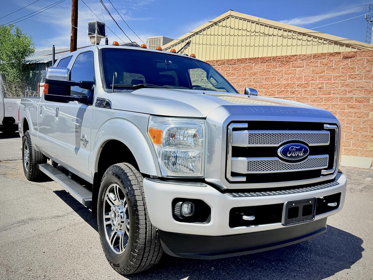 Ford Super Duty F-250 SRW Platinum 4WD Crew Cab 6.75' Box 2015