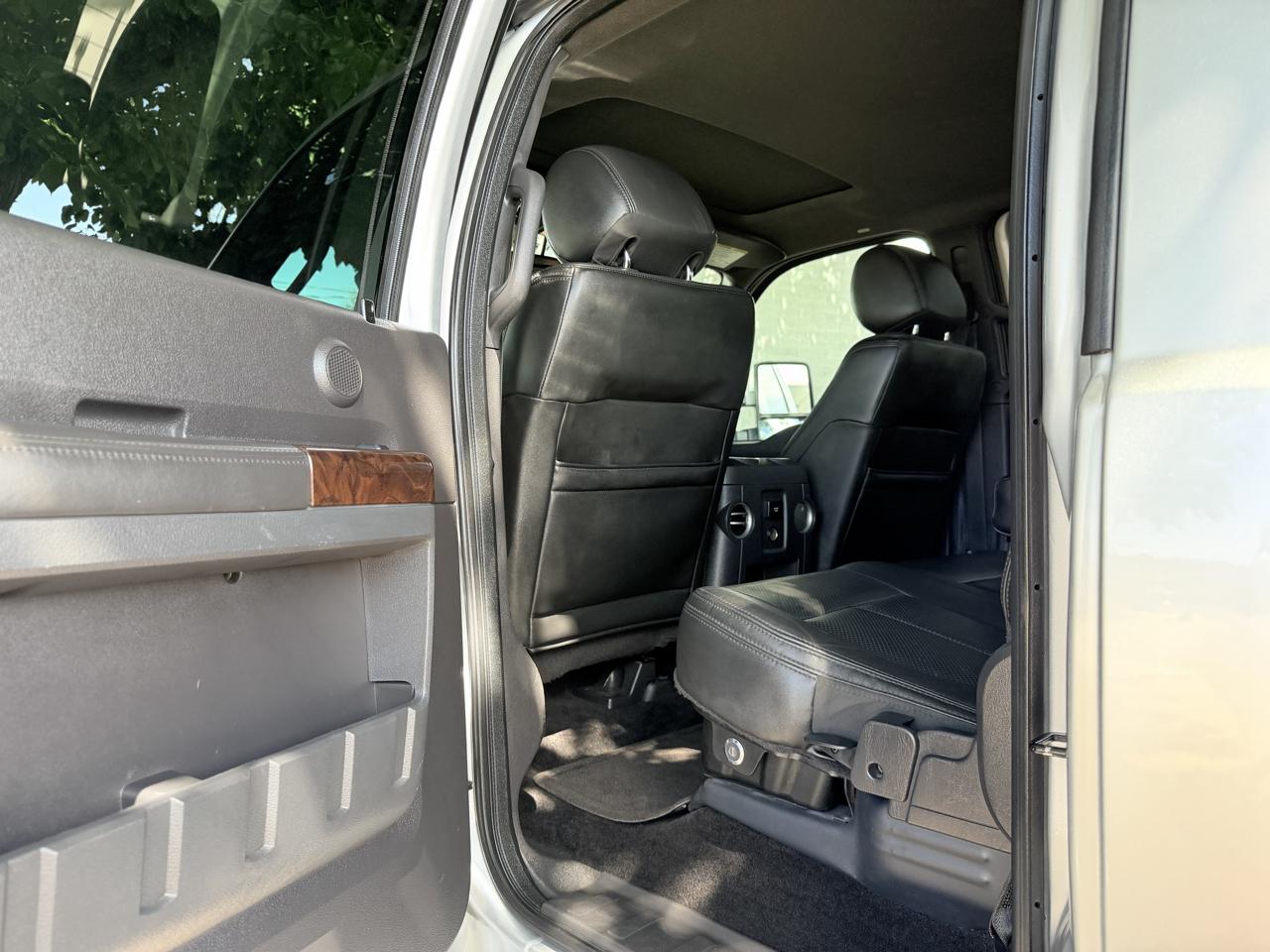 Ford Super Duty F-250 SRW Platinum 4WD Crew Cab 6.75' Box 2015