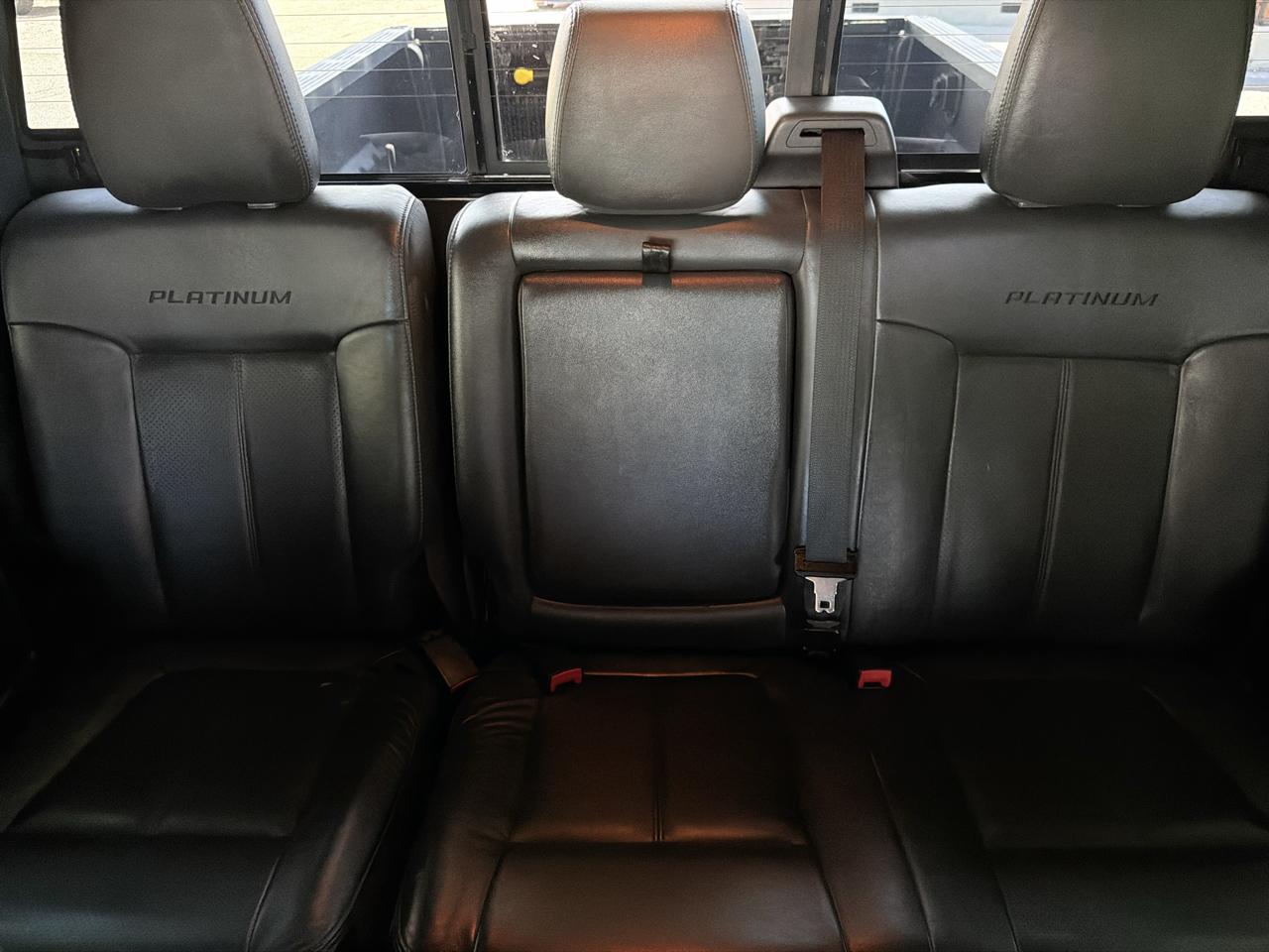 Ford Super Duty F-250 SRW Platinum 4WD Crew Cab 6.75' Box 2015