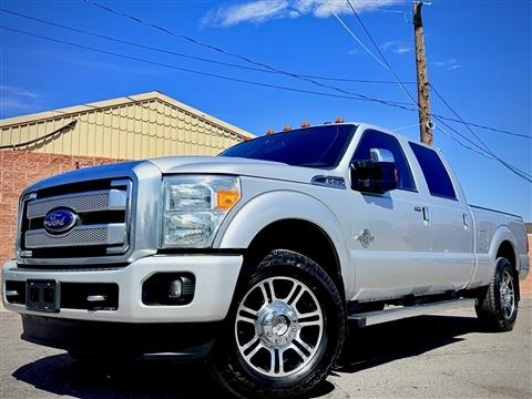 2015 Ford Super Duty F-250 SRW Platinum 4WD Crew Cab 6.75' Box
