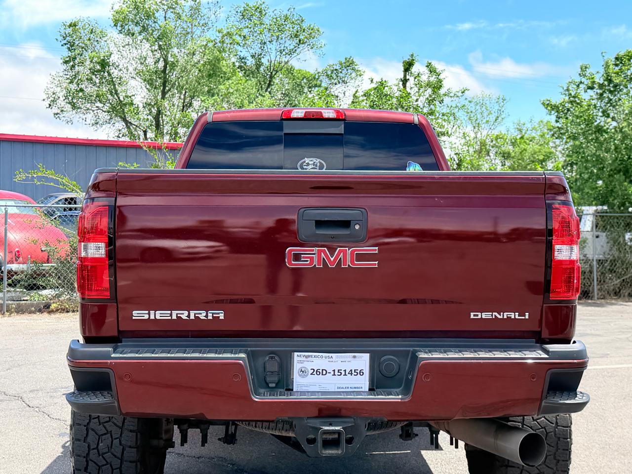 GMC Sierra 2500HD 4WD Crew Cab 153.7" Denali 2017