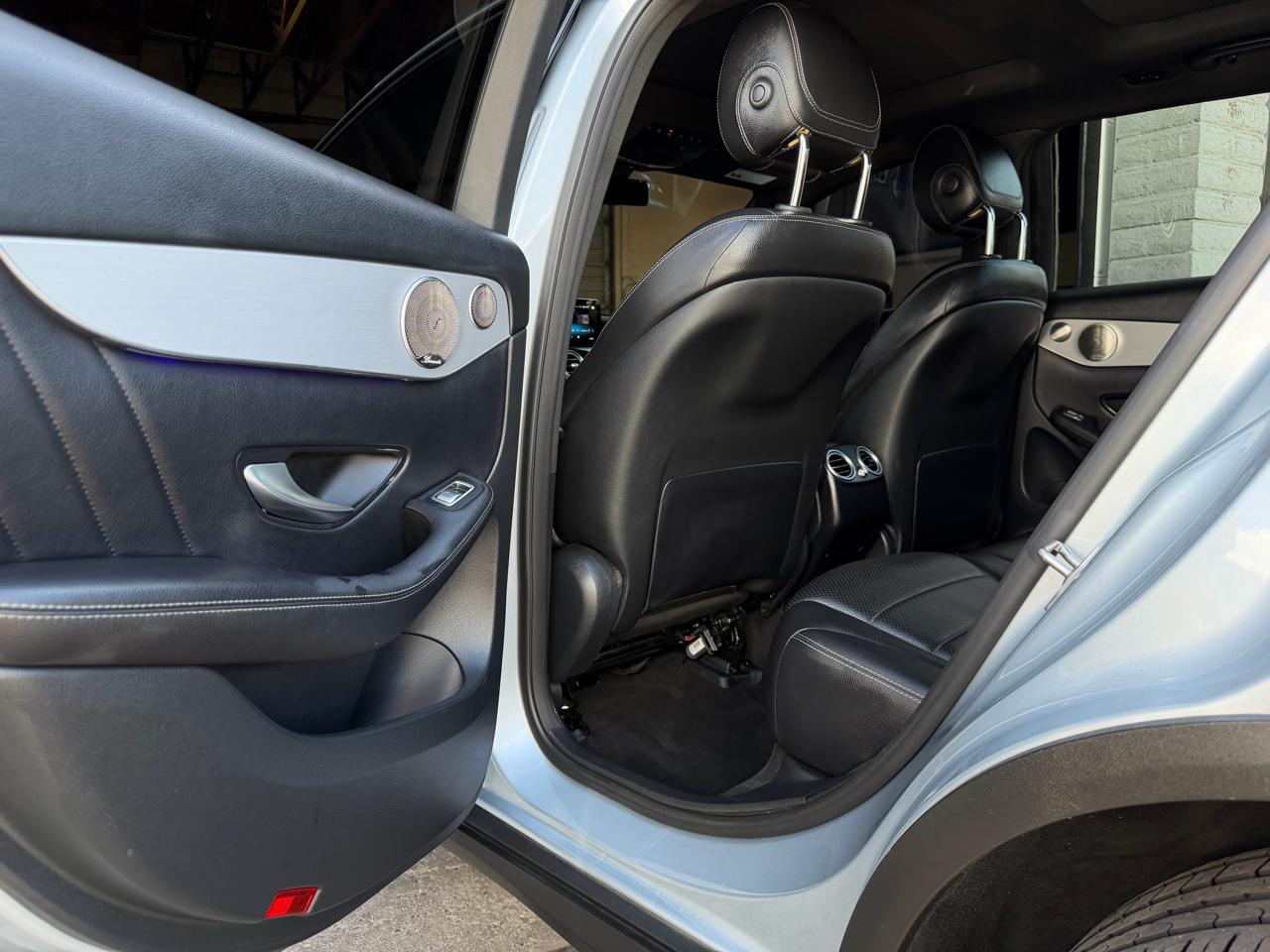 Mercedes-Benz GLC GLC 300 SUV 2021
