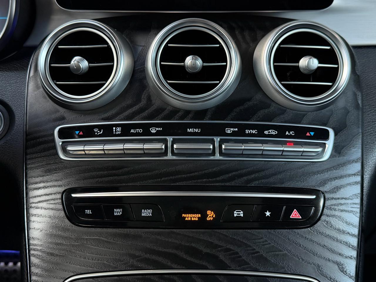 Mercedes-Benz GLC GLC 300 SUV 2021