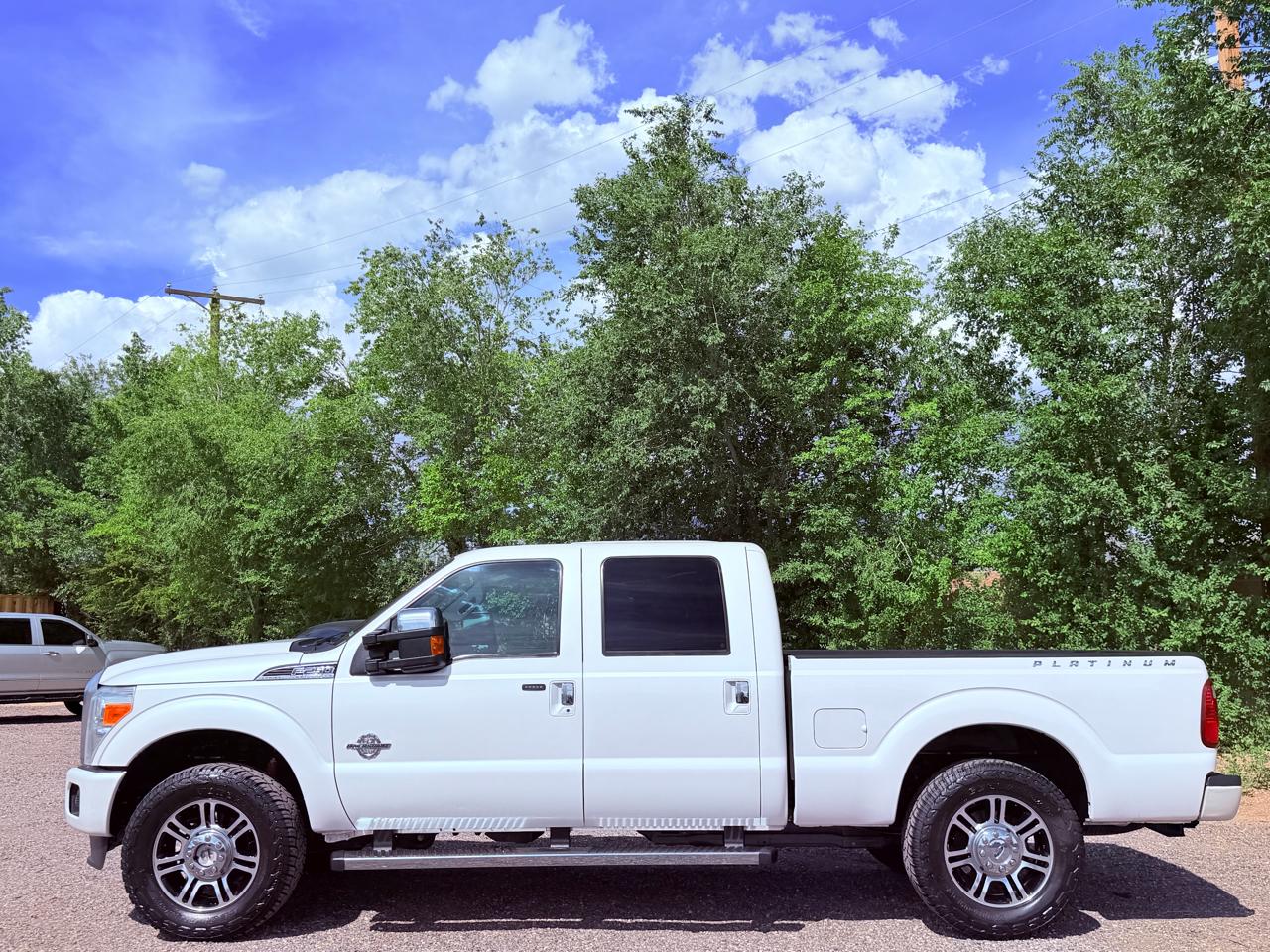 Ford Super Duty F-250 SRW 4WD Crew Cab 156" Platinum 2015