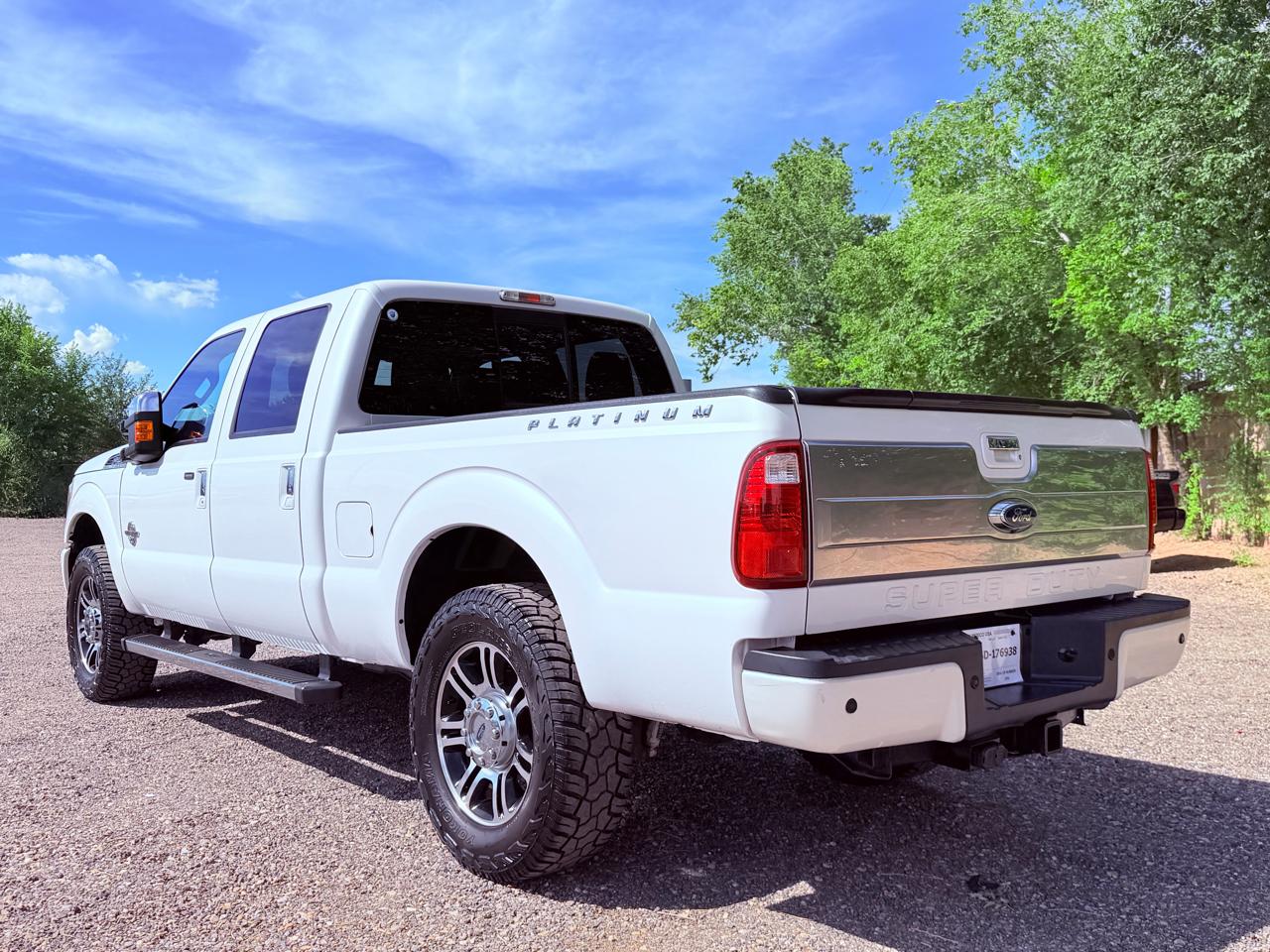 Ford Super Duty F-250 SRW 4WD Crew Cab 156" Platinum 2015
