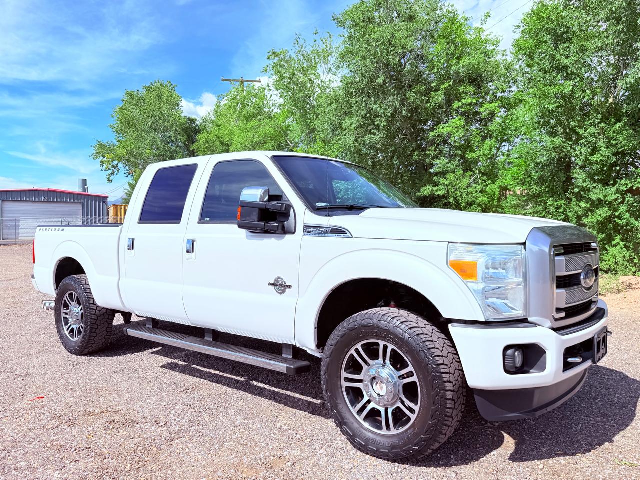 Ford Super Duty F-250 SRW 4WD Crew Cab 156" Platinum 2015
