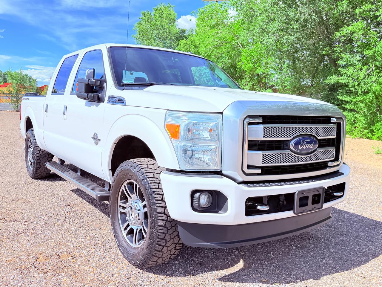 Ford Super Duty F-250 SRW 4WD Crew Cab 156" Platinum 2015