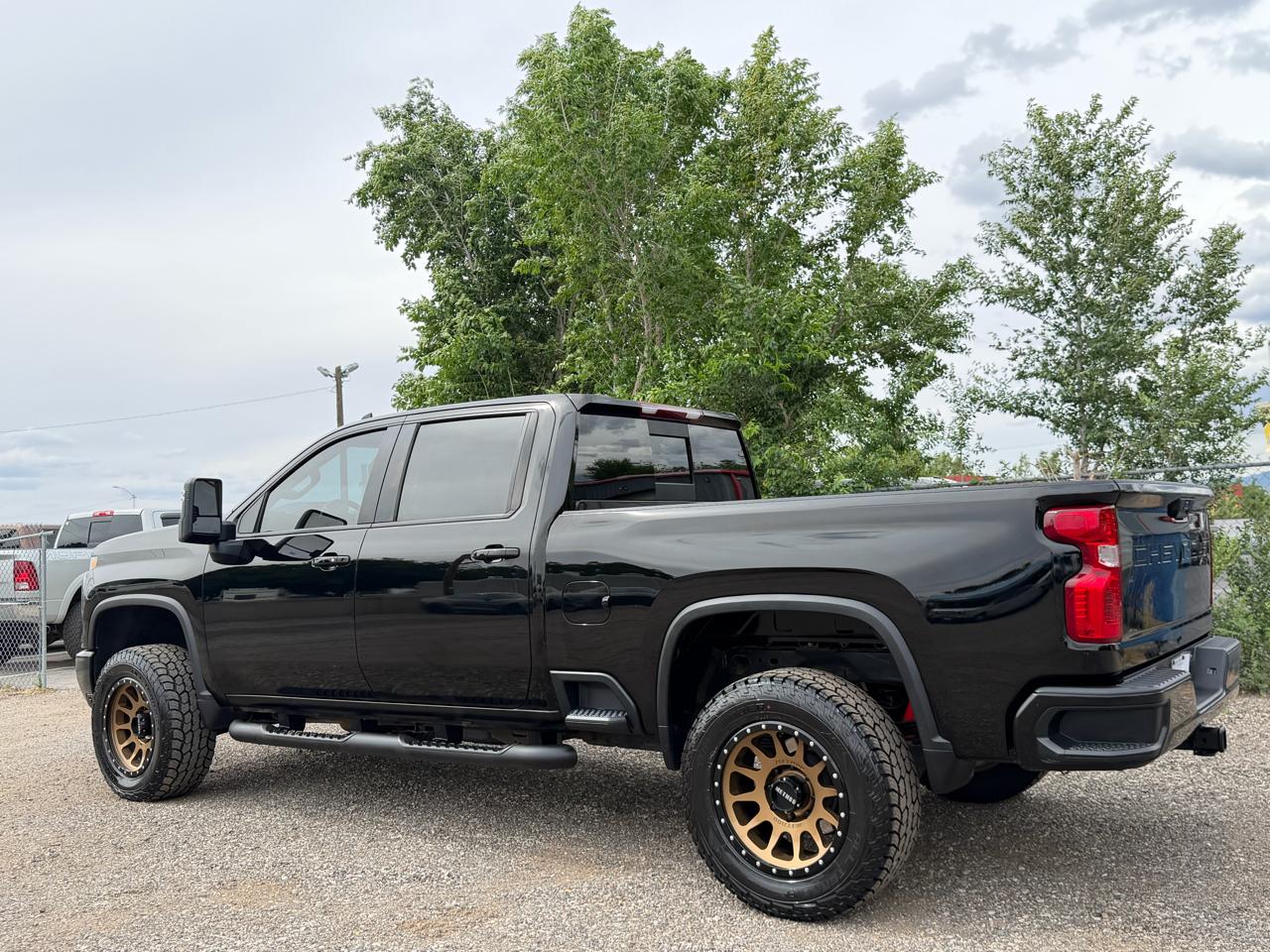 Chevrolet Silverado 2500HD 4WD Crew Cab 159" LT 2024
