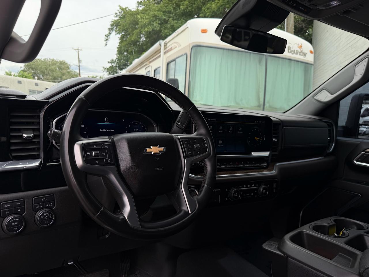 Chevrolet Silverado 2500HD 4WD Crew Cab 159" LT 2024