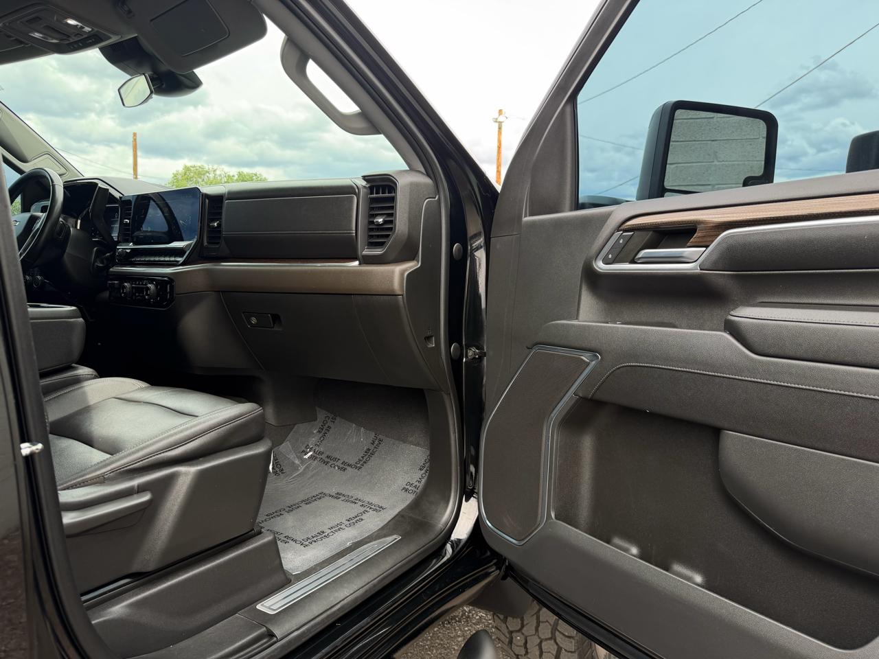 Chevrolet Silverado 2500HD 4WD Crew Cab 159" LT 2024