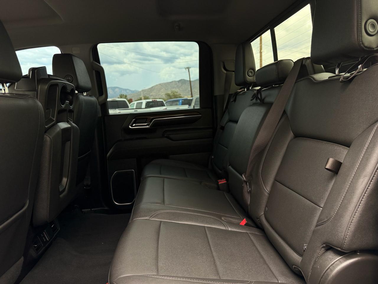 Chevrolet Silverado 2500HD 4WD Crew Cab 159" LT 2024