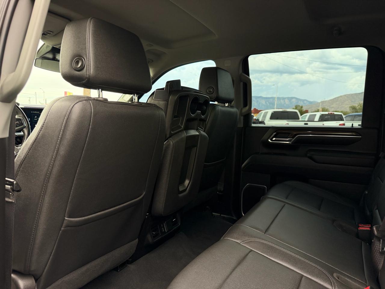 Chevrolet Silverado 2500HD 4WD Crew Cab 159" LT 2024