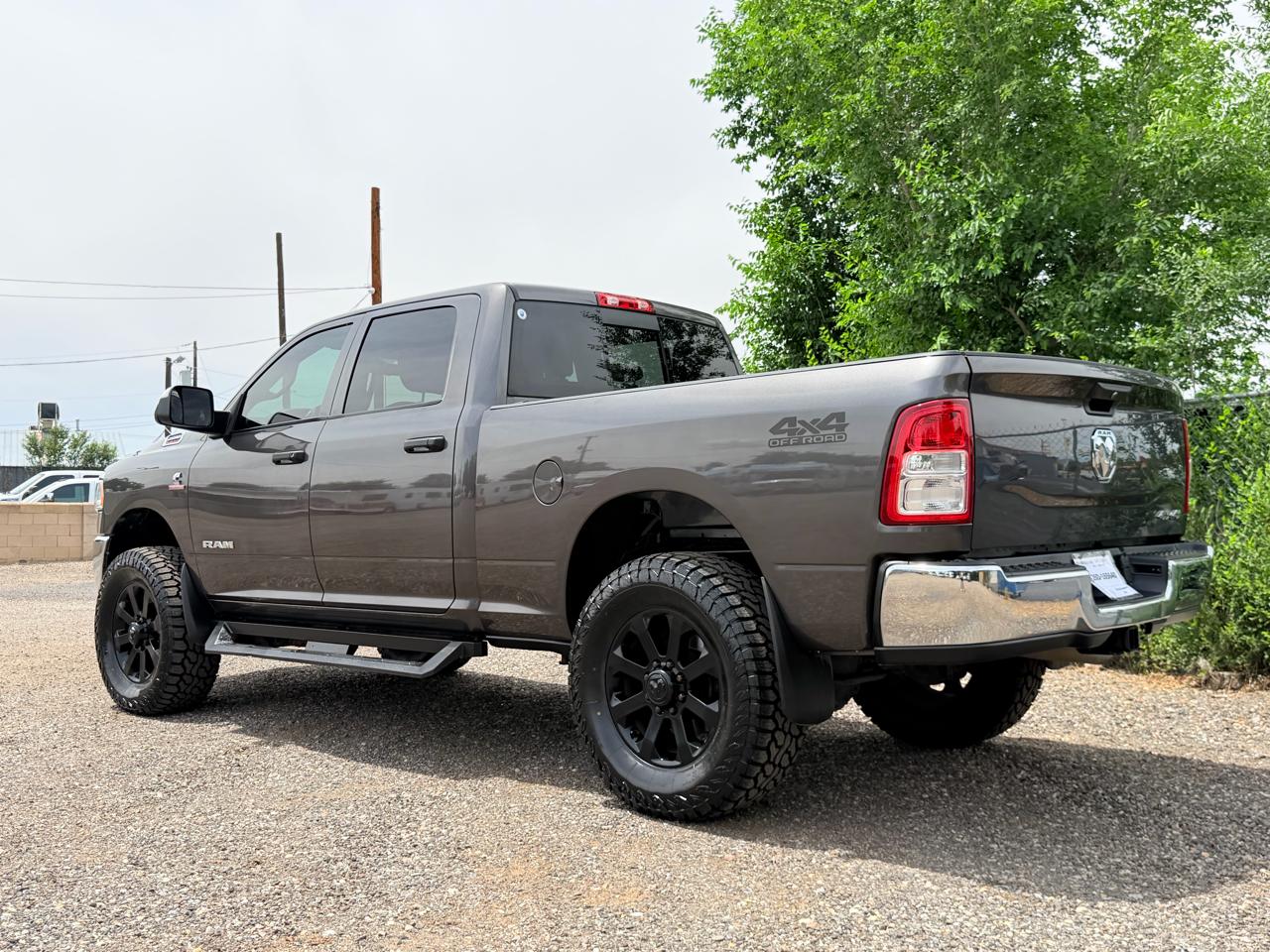 RAM 2500 Tradesman 4x4 Crew Cab 6'4" Box 2019